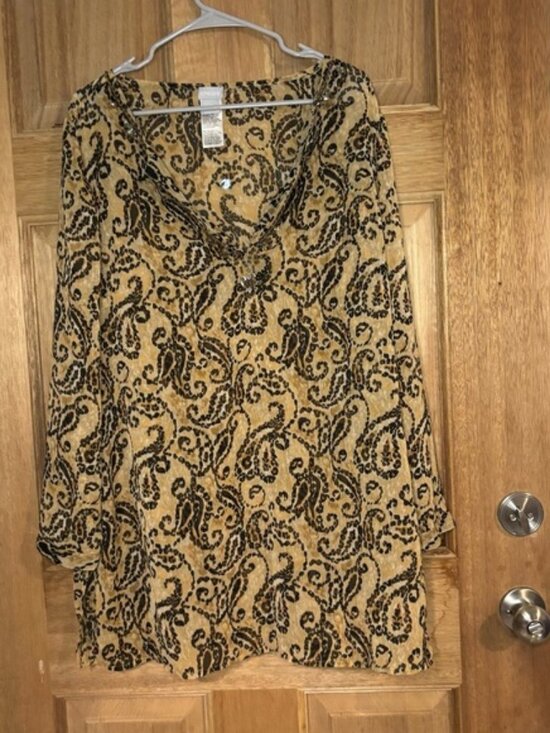 Chico's women’s Tan‎ and Black Paisley Blouse embellished size 3 - Picture 2 of 8